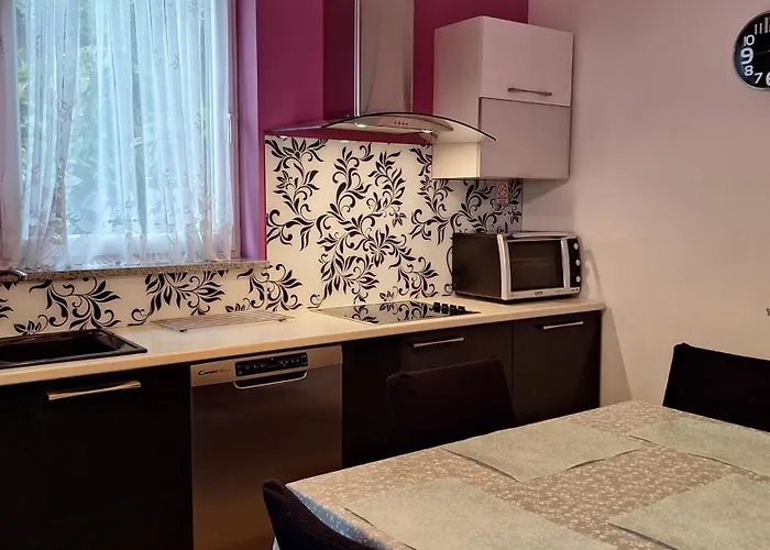 Apartman Komel I *