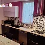 Komel I Apartment