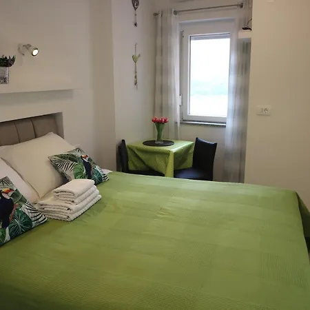 Komel I Apartment *