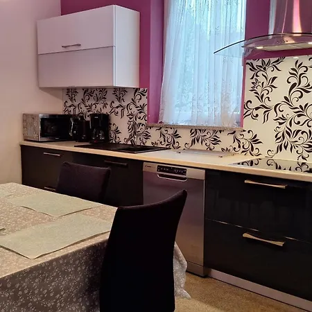 Komel I Apartment *